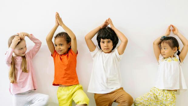 Yoga in het dierenbos (2,5 – 5 jaar) © Google