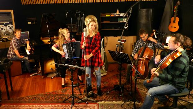 Class X - 35 jaar grunge (unplugged) © Class X